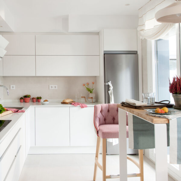 Segunda-vivienda-centro-San-Sebastian_Reforma-decoracion-cocina_NATALIA-ZUBIZARRETA-INTERIORISMO_Vizcaya
