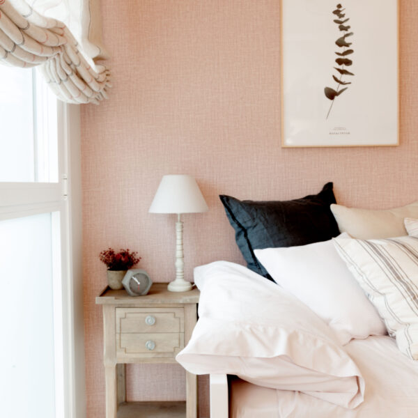 Vivienda-interiorismo-construccion_Reformas-decoracion-dormitorio-empapelado-textil-ralph-lauren_NATALIA-ZUBIZARRETA-INTERIORISMO_Vizcaya