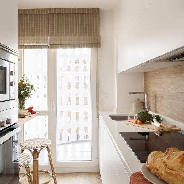 Vivienda-veraneo-Bakio_Reforma-decoracion-cocina_NATALIA-ZUBIZARRETA-INTERIORISMO_Vizcaya